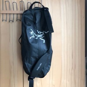 arcteryx duffel